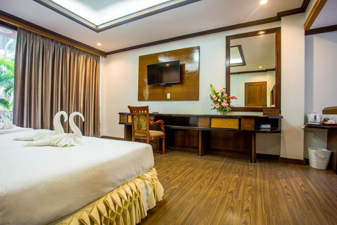 The Uncle Beach Resort And Seaside Residence Bang Saphan Noi Eksteriør billede