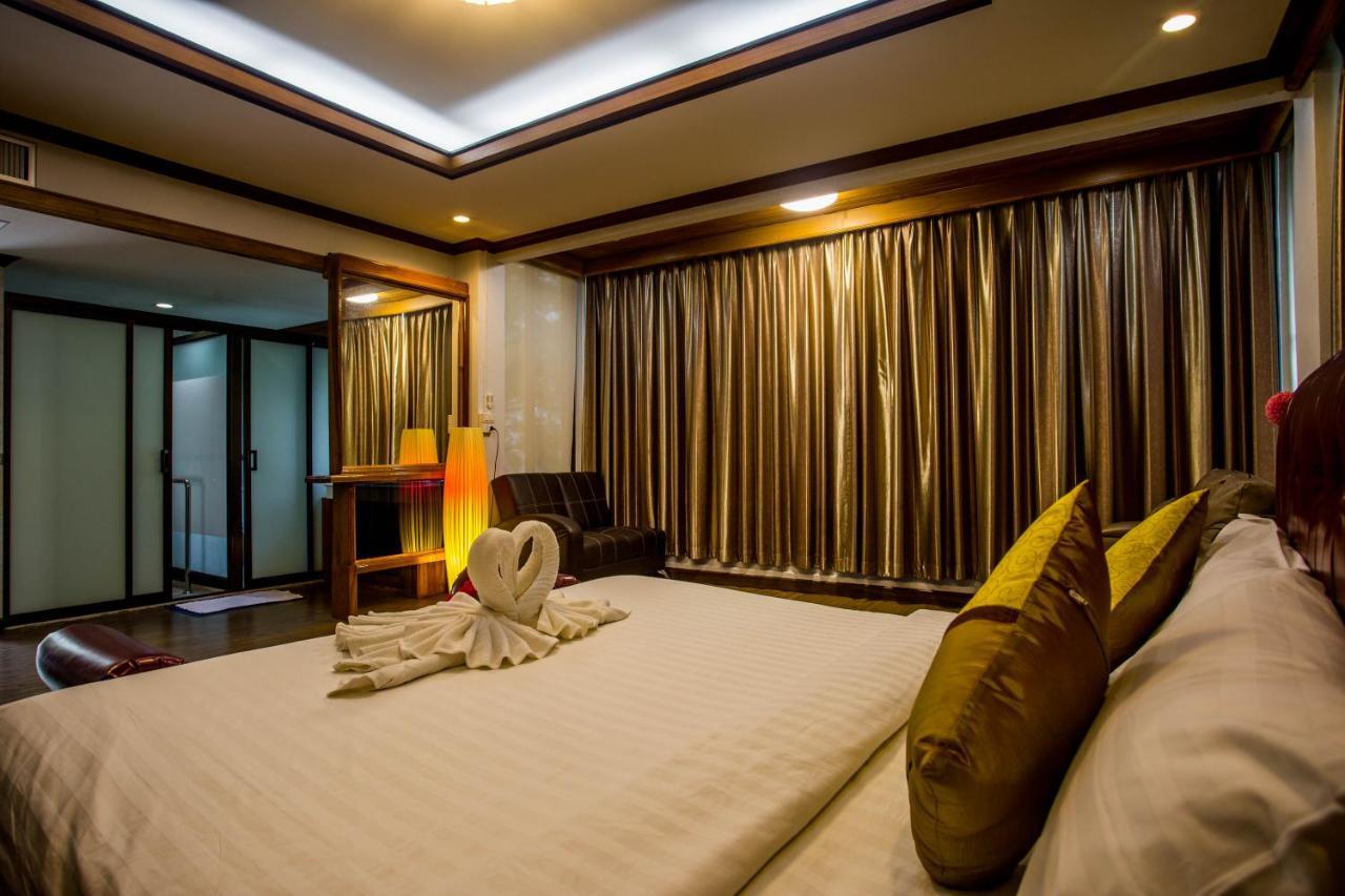 The Uncle Beach Resort And Seaside Residence Bang Saphan Noi Eksteriør billede
