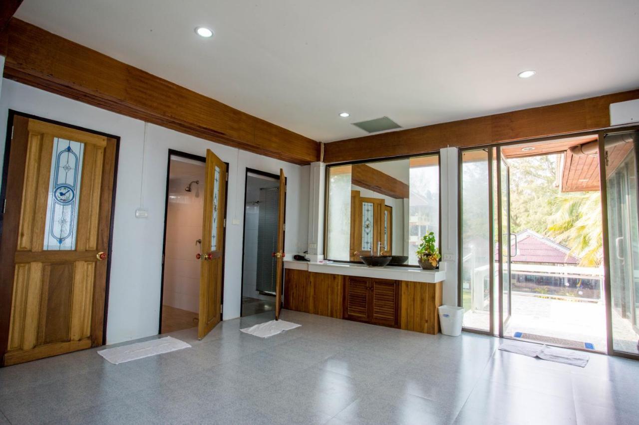 The Uncle Beach Resort And Seaside Residence Bang Saphan Noi Eksteriør billede